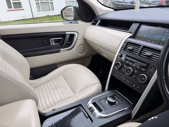 Land Rover Disco-Y Sport Luxury HSE TD4 A - Photo