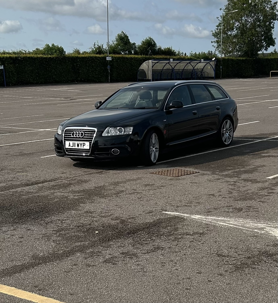 Audi A6 - Photo
