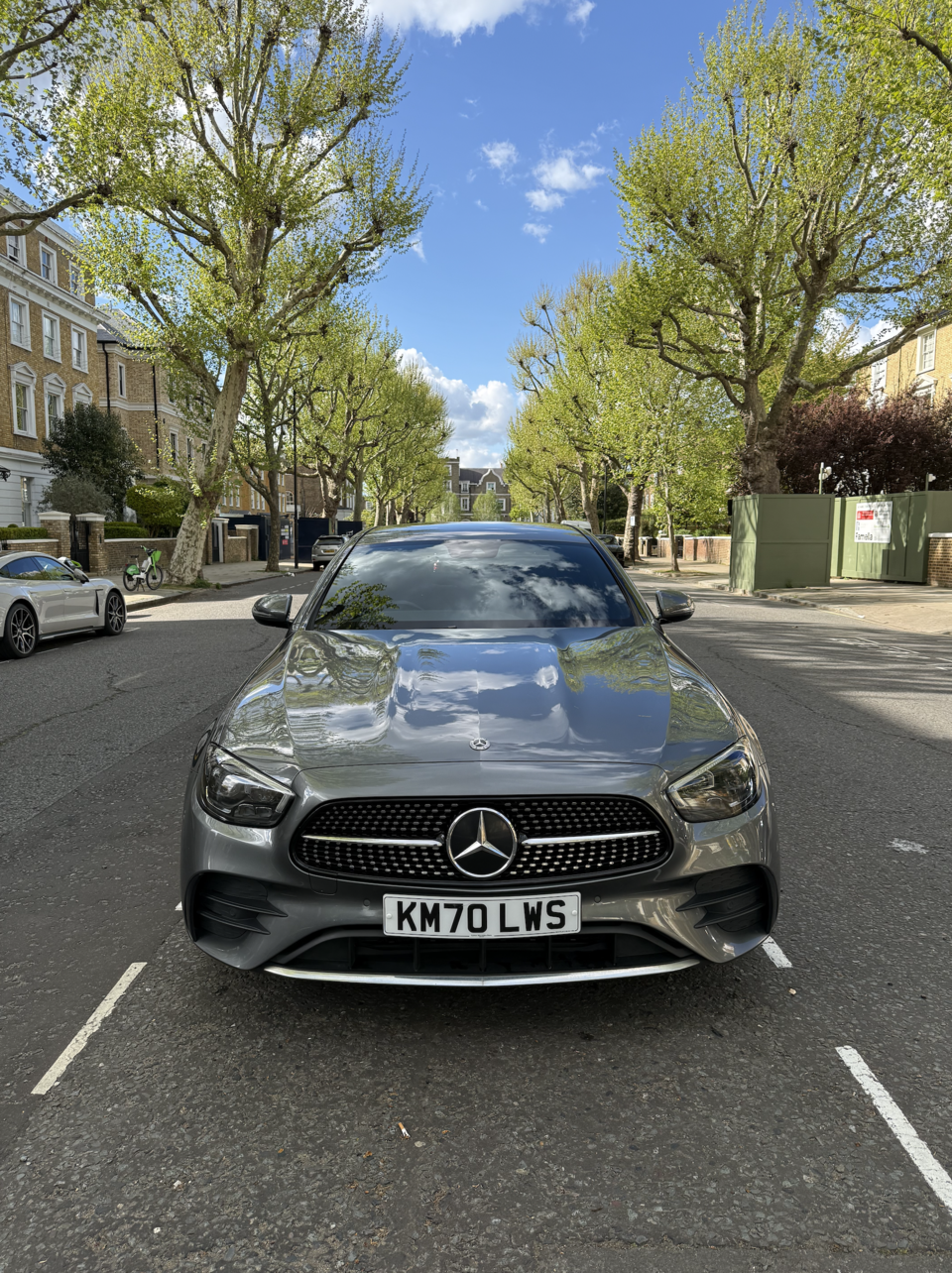 Mercedes-Benz E - Photo