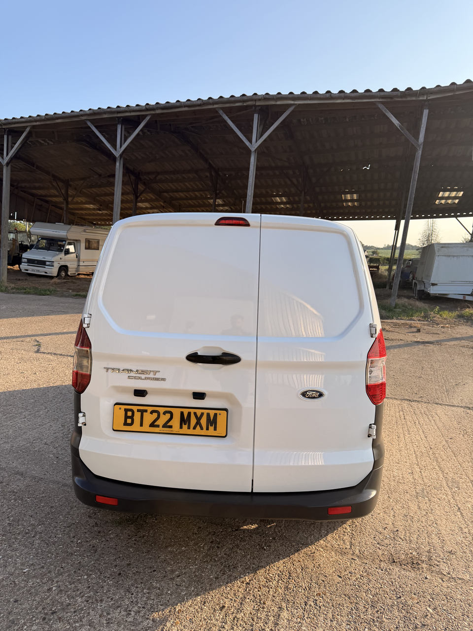 Ford Transit Courier - Photo