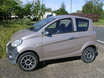 Microcar M-Go SE CVT - Photo