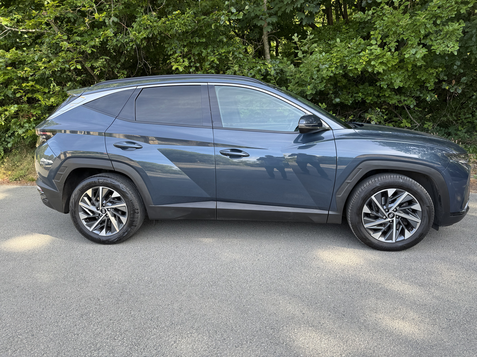Hyundai Tucson Premium T-Gdi - Photo