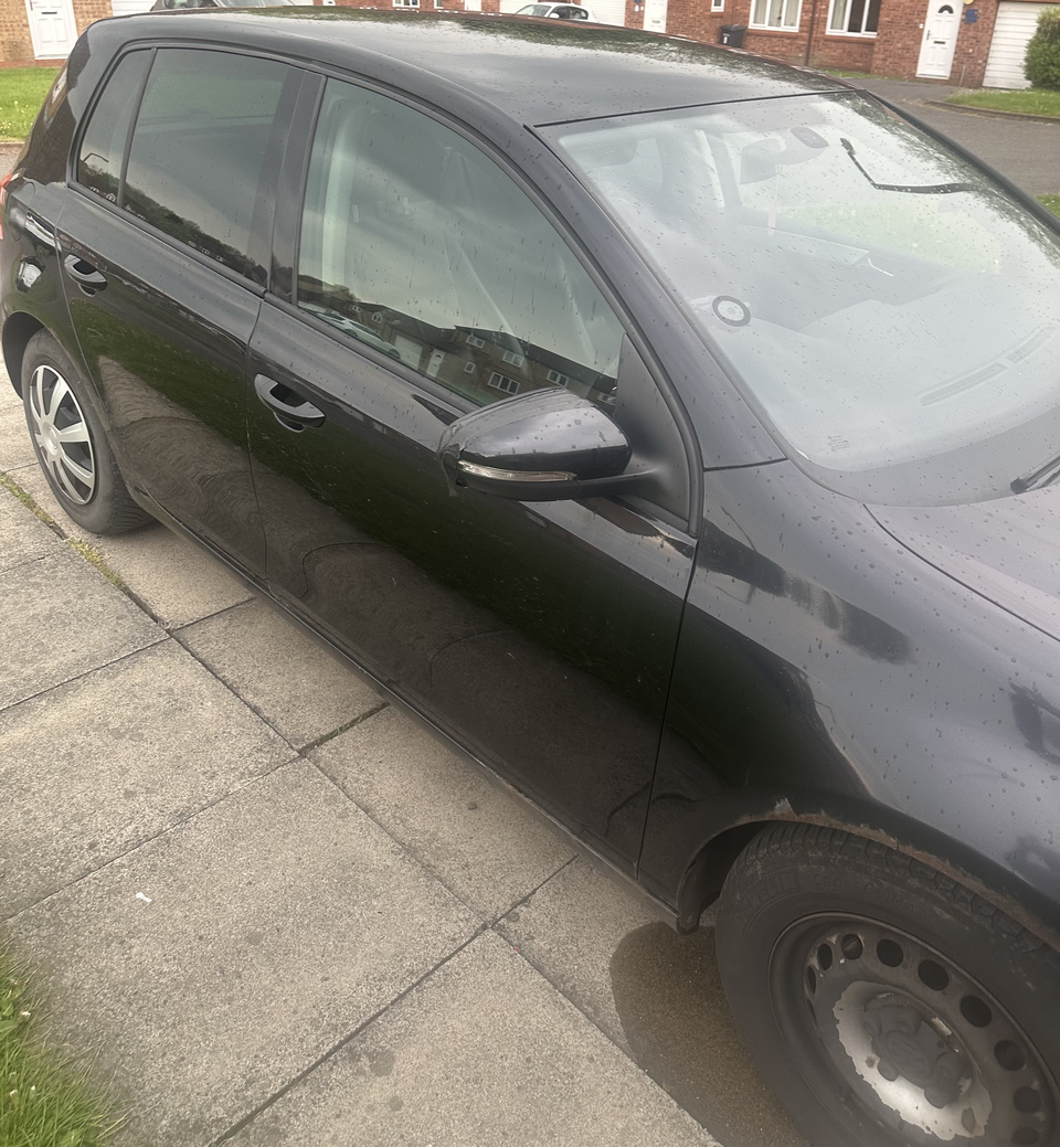 Volkswagen Golf GT TDI 140 - Photo
