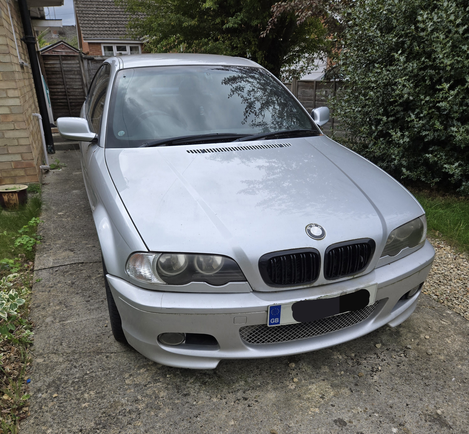 BMW 3 Series - Photo