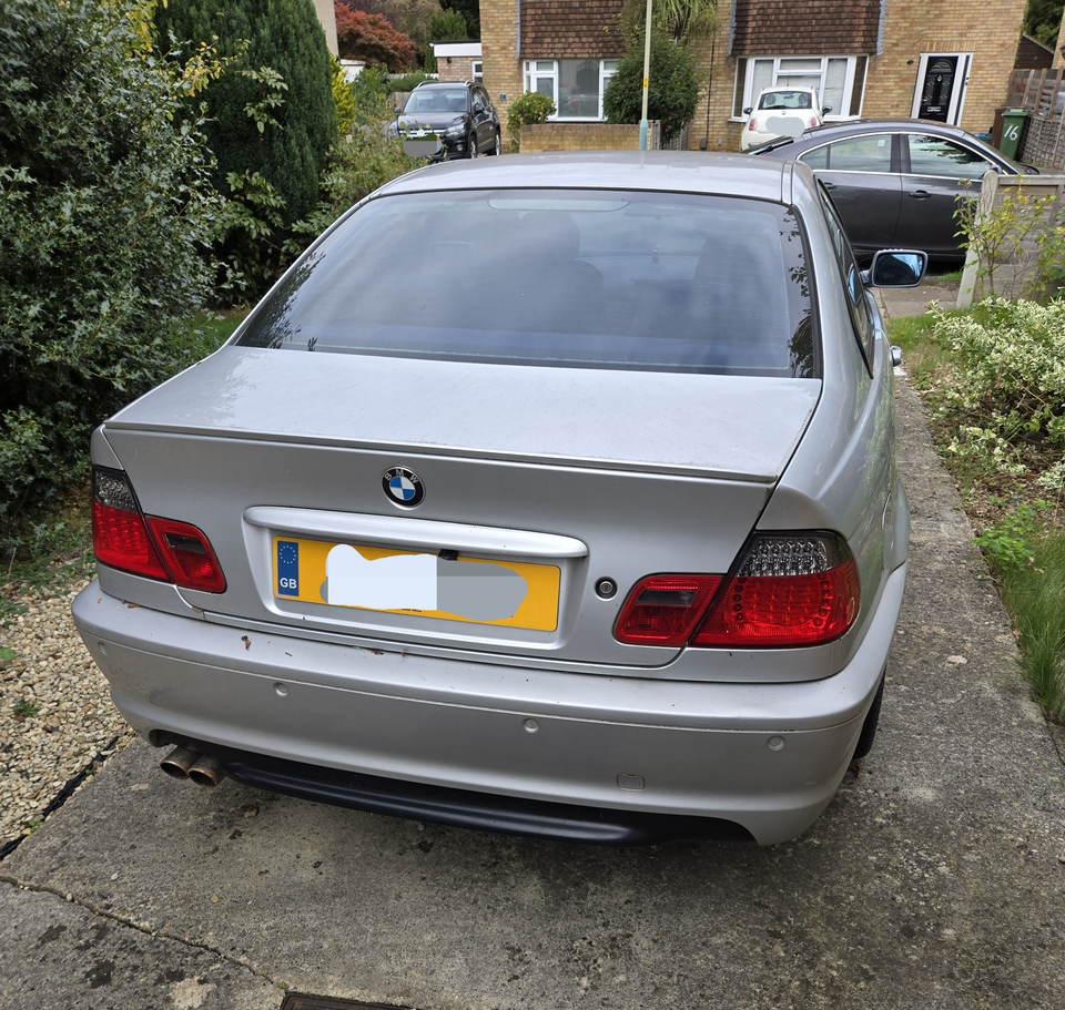 BMW 3 Series - Photo