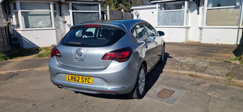 Vauxhall Astra - Photo
