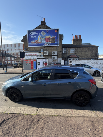 Vauxhall Astra - Photo