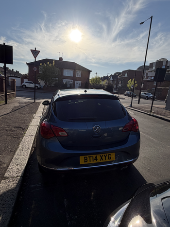 Vauxhall Astra - Photo