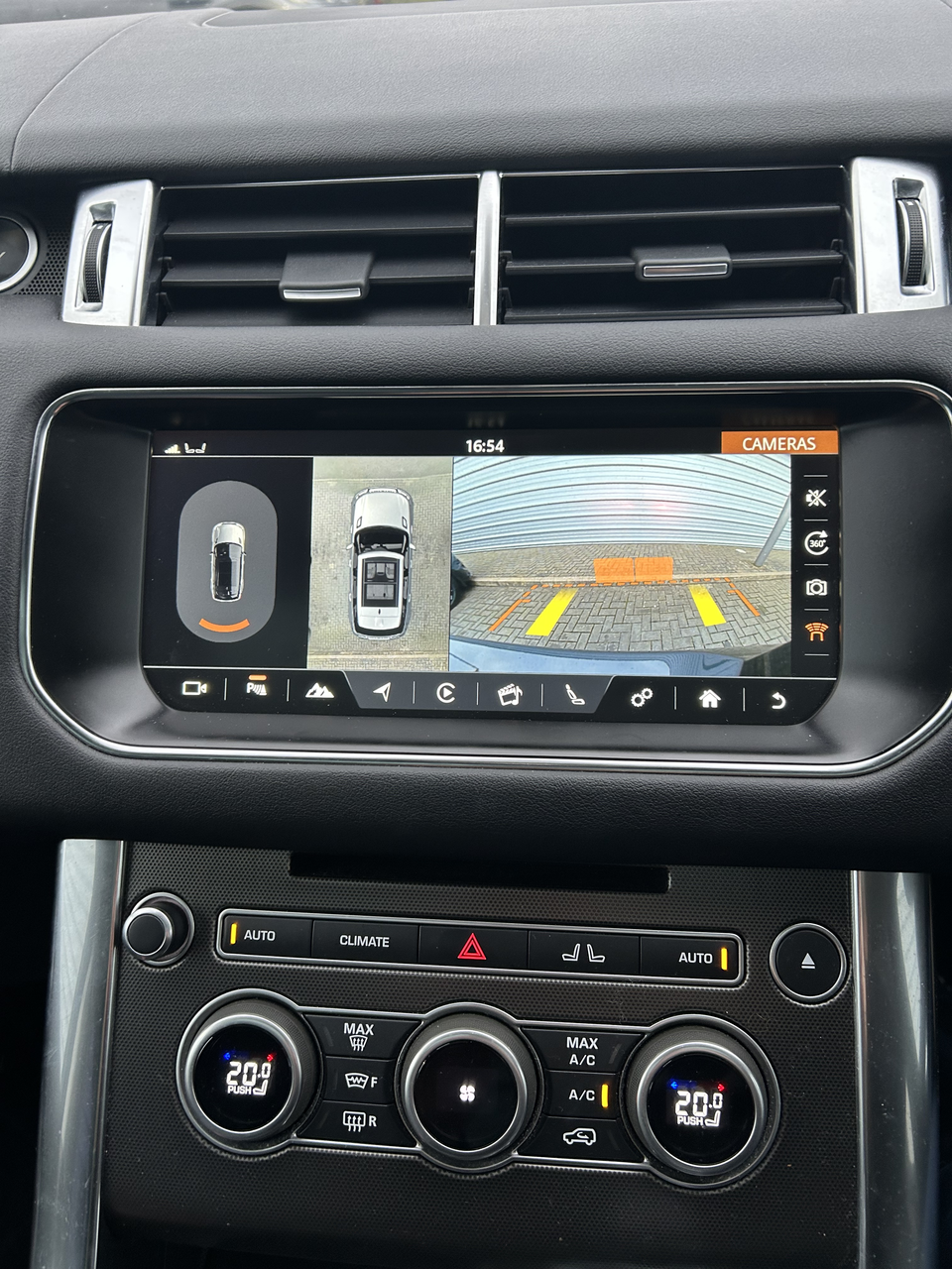 Land Rover Range Rover Sport - Photo